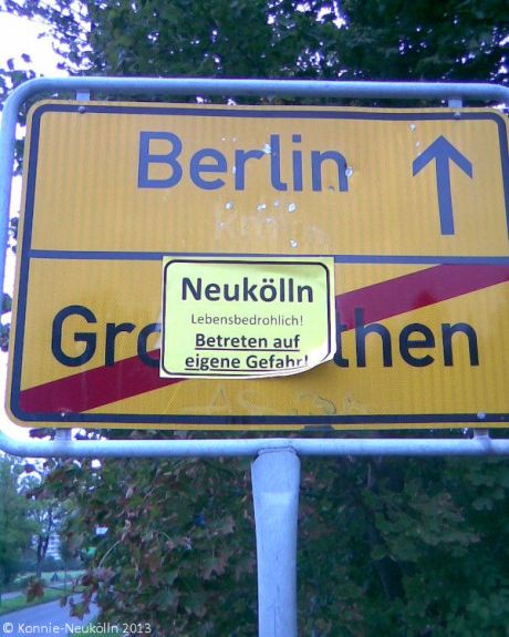 Berlin Neukölln Betreten auf eigene Gefahrt 2013_09_22 (1)_Web